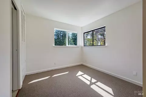 Bedroom - 15555 Bittner Rd, Occidental, CA 95465 photo 7 of 7