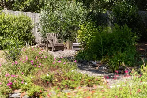 Exterior - 15555 Bittner Rd, Occidental, CA 95465 photo 16 of 23