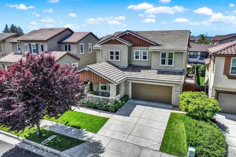 837 Erin Way, Napa, CA 94559