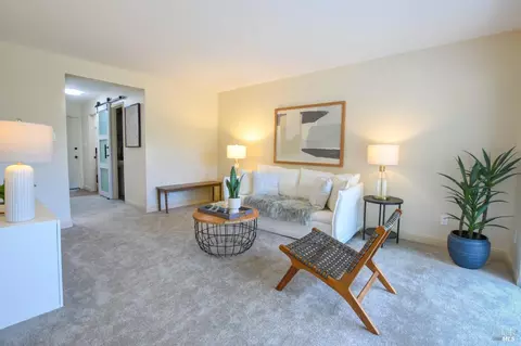 919 W L St #15, Benicia, CA 94510