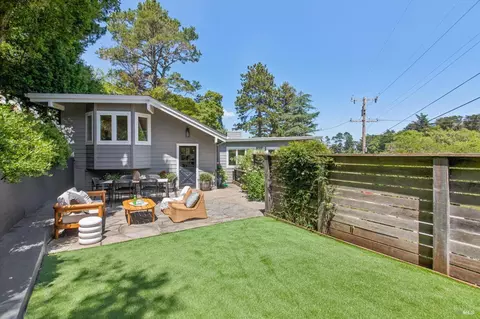Exterior - 473 Montecito Ave, Corte Madera, CA 94925 photo 2 of 6