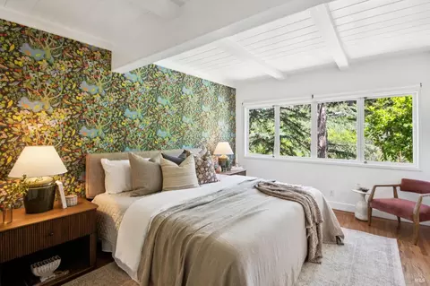 Bedroom - 473 Montecito Ave, Corte Madera, CA 94925 photo 1 of 4
