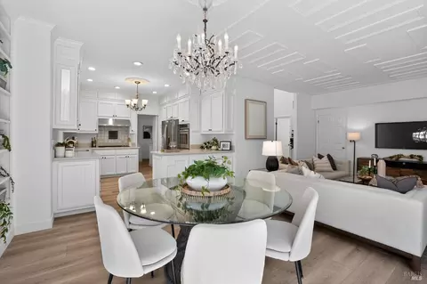 Dining - 16 Figtree Ln, Novato, CA 94947 photo 3 of 4