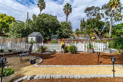 Exterior - 470 E O St, Benicia, CA 94510 photo 6 of 39