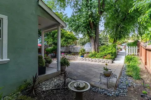 Exterior - 470 E O St, Benicia, CA 94510 photo 17 of 39