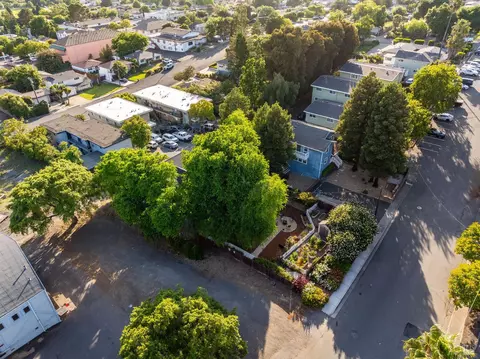 View/Area - 470 E O St, Benicia, CA 94510 photo 1 of 5