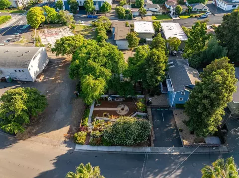 View/Area - 470 E O St, Benicia, CA 94510 photo 2 of 5