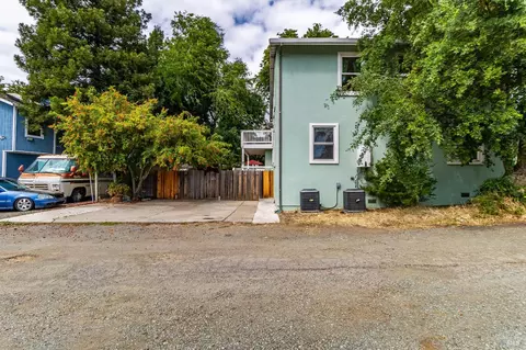 Exterior - 470 E O St, Benicia, CA 94510 photo 32 of 39