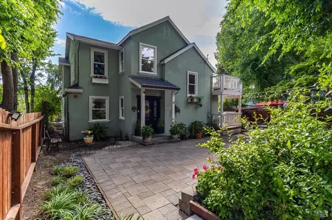 Exterior - 470 E O St, Benicia, CA 94510 photo 13 of 39