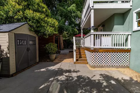 Exterior - 470 E O St, Benicia, CA 94510 photo 24 of 39