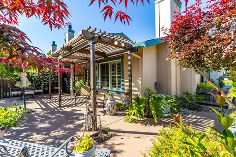 1586 London Cir, Benicia, CA 94510