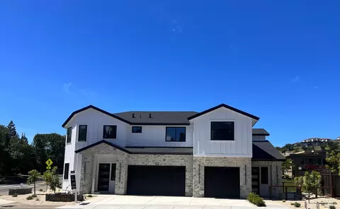 3701 Cross Creek Rd, Santa Rosa, CA 95403