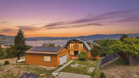 514 Neptune Ct, Napa, CA 94558
