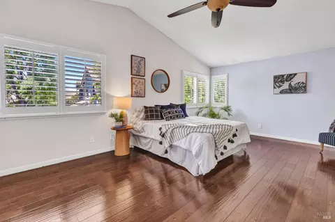 Bedroom - 1102 Hickory Ave, Fairfield, CA 94533 photo 5 of 7