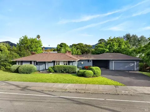 3458 Mayette Ave, Santa Rosa, CA 95405