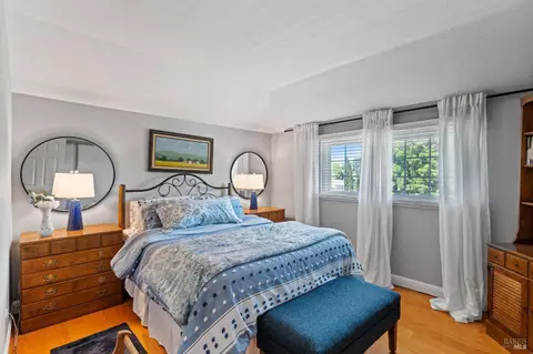 Bedroom - 117 Lancaster Way, Vallejo, CA 94591 photo 6 of 6