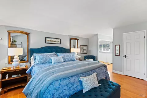 Bedroom - 117 Lancaster Way, Vallejo, CA 94591 photo 4 of 6