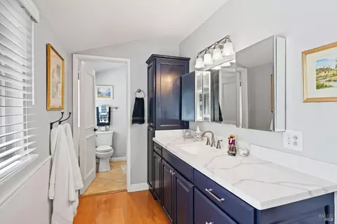 Bath - 117 Lancaster Way, Vallejo, CA 94591 photo 2 of 4