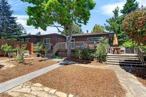 5257 Mcfarlane Rd, Sebastopol, CA 95472