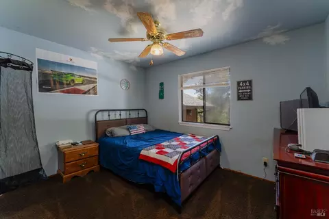 Bedroom - 1618 Daphne Dr, Willits, CA 95490 photo 4 of 4