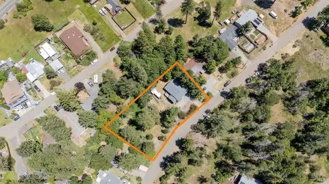 View/Area - 1618 Daphne Dr, Willits, CA 95490 photo 1 of 6