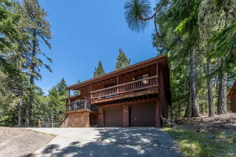 Exterior - 1618 Daphne Dr, Willits, CA 95490 photo 3 of 14