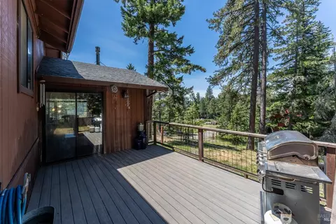 Exterior - 1618 Daphne Dr, Willits, CA 95490 photo 7 of 14