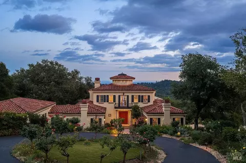 740 Shiloh Ter, Santa Rosa, CA 95403