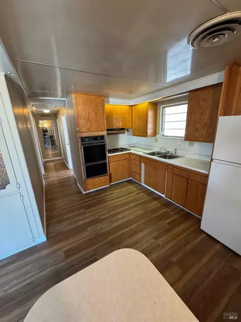 76 Heliotrope St, Vallejo, CA 94589 photo 13