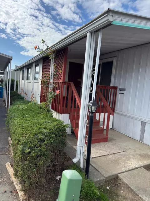 76 Heliotrope St, Vallejo, CA 94589 photo 3