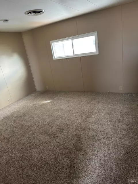 76 Heliotrope St, Vallejo, CA 94589 photo 18