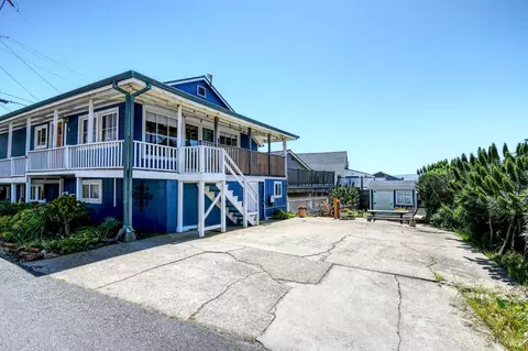 Exterior - 75 Ocean View Ave, Dillon Beach, CA 94929 photo 12 of 13