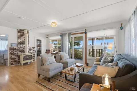 Living - 75 Ocean View Ave, Dillon Beach, CA 94929 photo 3 of 5