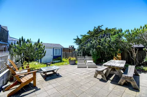 Exterior - 75 Ocean View Ave, Dillon Beach, CA 94929 photo 5 of 13