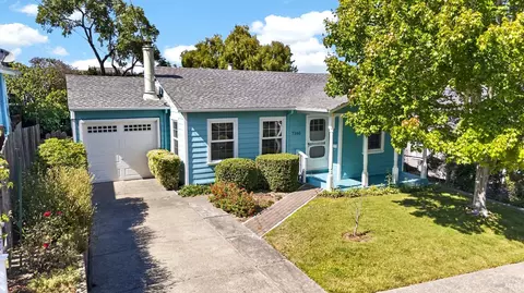 7260 Hayden Ave, Sebastopol, CA 95472