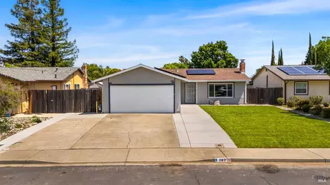 387 Colonial Cir, Vacaville, CA 95687