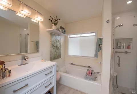 55 Michael Dr, Petaluma, CA 94954 photo 14