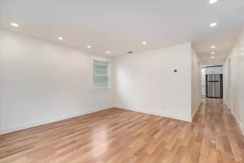 Other - 259 W Macarthur St, Sonoma, CA 95476 photo 2 of 3