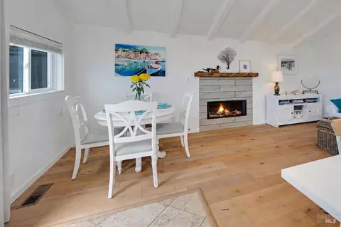 Dining - 7036 Cliff Ave, Bodega Bay, CA 94923 photo 2 of 2