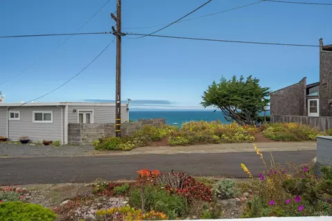 7036 Cliff Ave, Bodega Bay, CA 94923 photo 4