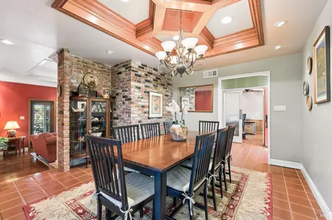 Dining - 103 Paseo Arboles, Fairfield, CA 94534 photo 4 of 4