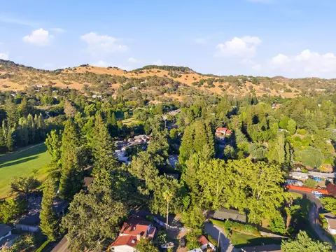 View/Area - 103 Paseo Arboles, Fairfield, CA 94534 photo 2 of 2