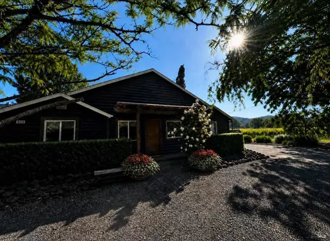 620 Dry Creek Rd, Healdsburg, CA 95448