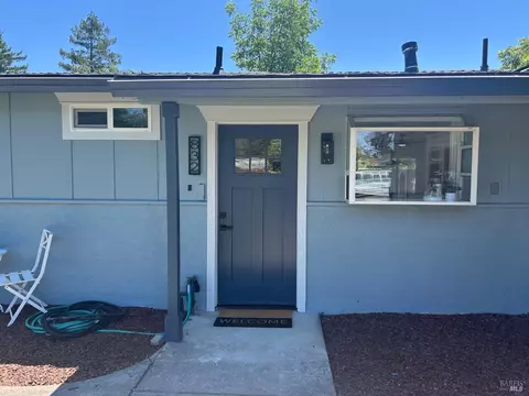 Exterior - 832 Murray Dr, Glen Ellen, CA 95442 photo 3 of 14