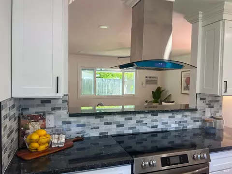Kitchen - 832 Murray Dr, Glen Ellen, CA 95442 photo 4 of 8
