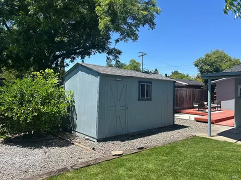 Exterior - 832 Murray Dr, Glen Ellen, CA 95442 photo 11 of 14