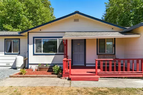 Exterior - 5816 Lowell Ct, Cotati, CA 94931 photo 4 of 17