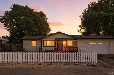 Exterior - 5816 Lowell Ct, Cotati, CA 94931 photo 2 of 17