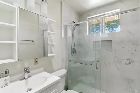 Bath - 5816 Lowell Ct, Cotati, CA 94931 photo 1 of 2