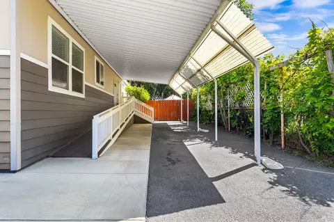 114 Goya Dr, Fairfield, CA 94534 photo 4